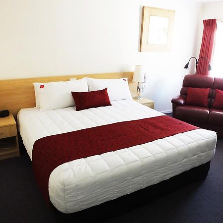 Edinburgh Motor Inn Warragul Dış mekan fotoğraf