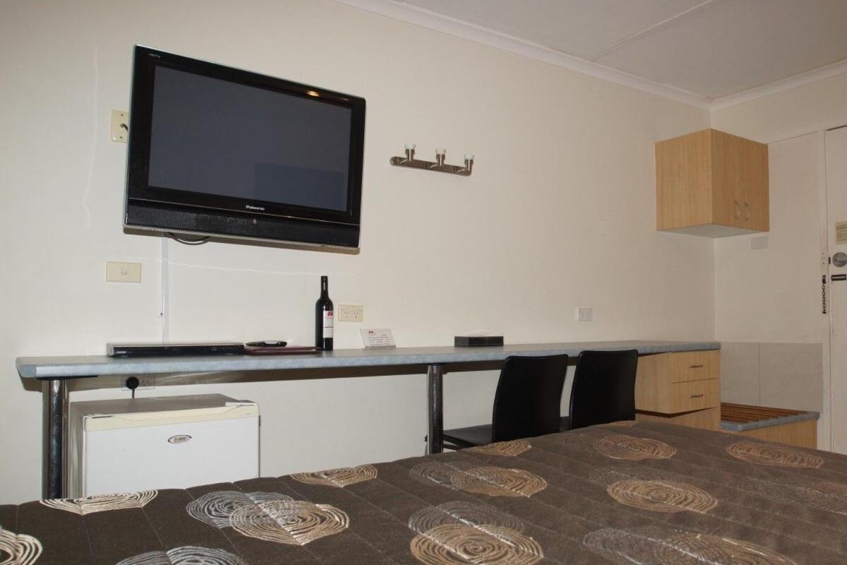 Edinburgh Motor Inn Warragul Dış mekan fotoğraf
