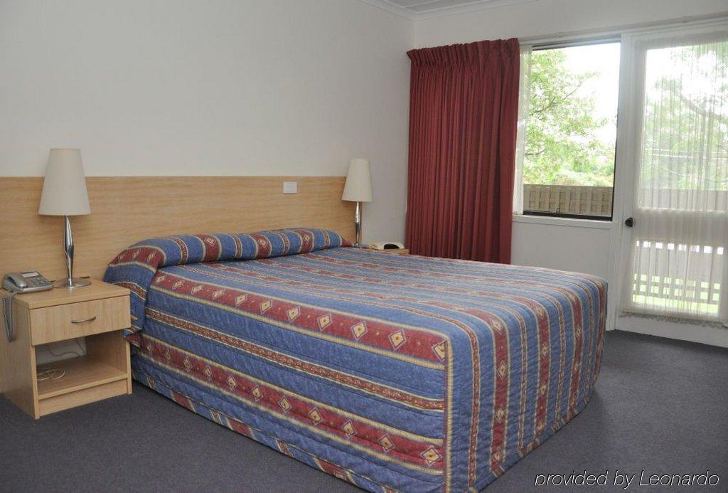 Edinburgh Motor Inn Warragul Oda fotoğraf