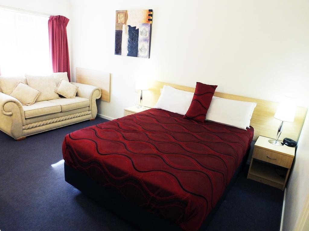 Edinburgh Motor Inn Warragul Dış mekan fotoğraf