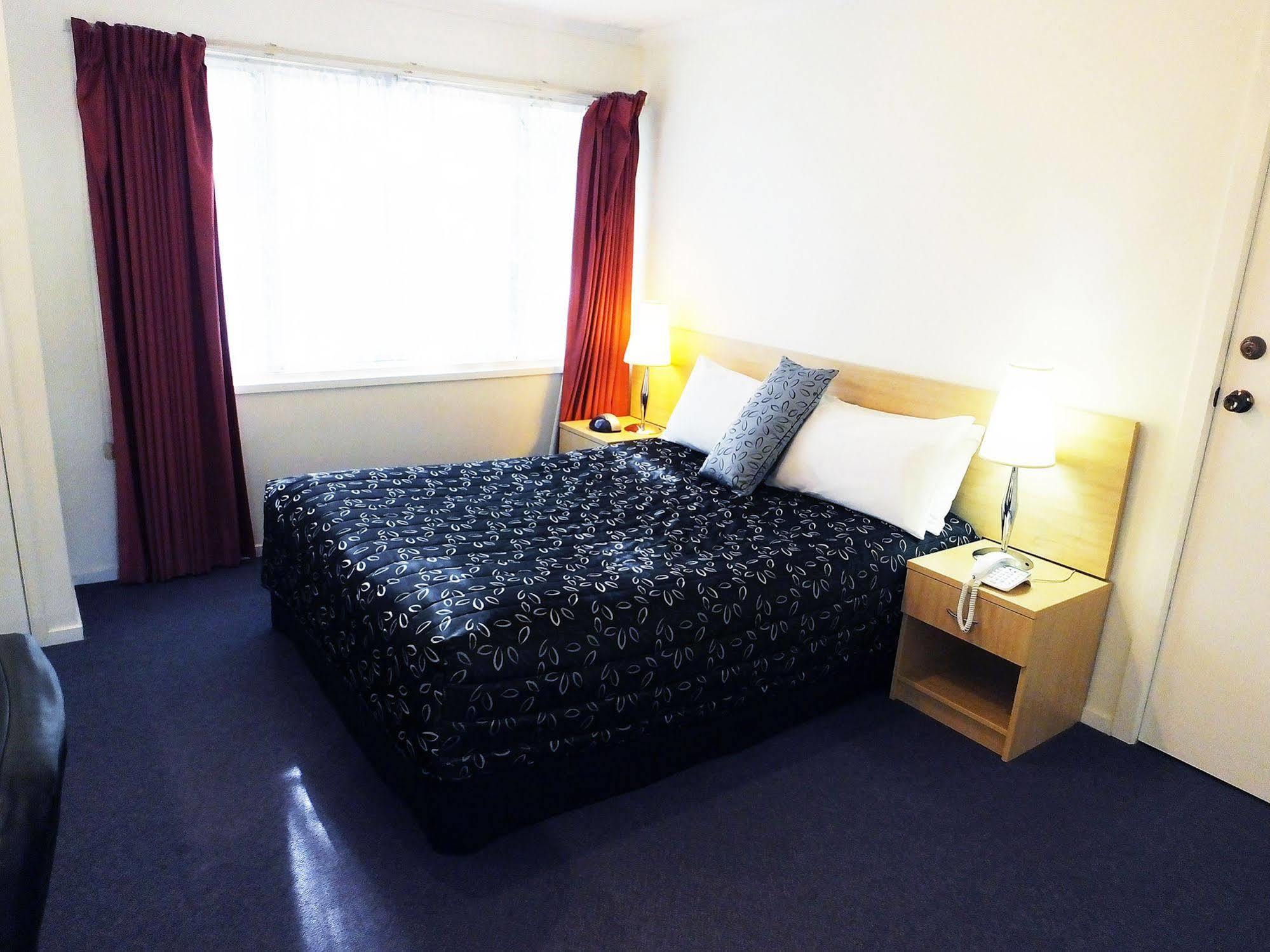 Edinburgh Motor Inn Warragul Dış mekan fotoğraf